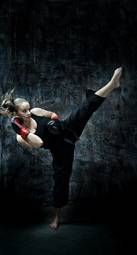 Fototapeta dziewczynka ciało boks zdrowy kick-boxing