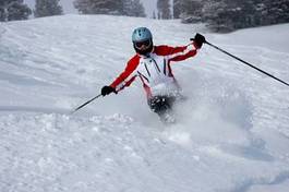 Naklejka narciarz śnieg sport niebo