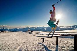 Naklejka śnieg ludzie góra sport narciarz
