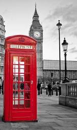 Fototapeta czerwona budka telefoniczna przy big ben w londynie