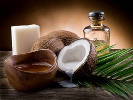 Obraz na płótnie naturalne kosmetyki z orzecha kokosowego