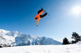 Plakat śnieg słońce góra sport snowboard