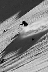 Naklejka sport ludzie słońce piękny narciarz