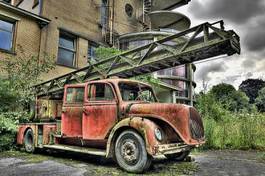 Plakat retro stary ciężarówka miejski opuszczony