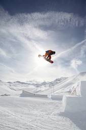 Naklejka snowboard słońce mężczyzna