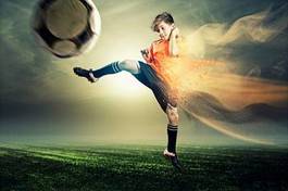 Naklejka sport sportowy chłopiec piłka nożna słońce