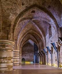 Naklejka kościół święty świątynia kolumna tunel
