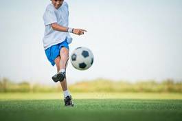 Naklejka boisko piłki nożnej ruch piłka trawa dzieci