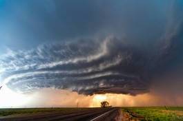 Naklejka sztorm burza z piorunami 2013 tornado