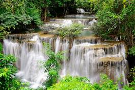 Naklejka tajlandia dziki las wodospad