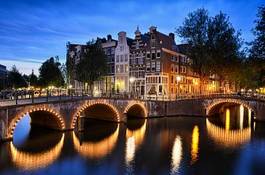 Obraz na płótnie architektura most amsterdam holandia noc