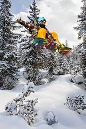 Fotoroleta śnieg snowboard sport lekkoatletka sporty ekstremalne