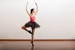 Fotoroleta taniec baletnica piękny tancerz