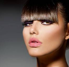 Fotoroleta makijaż fryzjerstwo kobieta