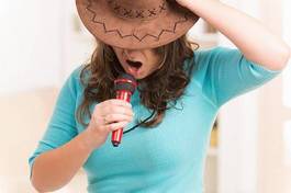 Obraz na płótnie twarz kobieta karaoke piękny