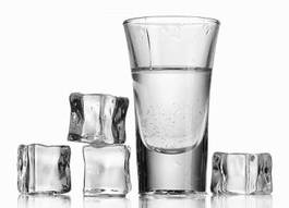 Obraz na płótnie lód napój woda zimny bar