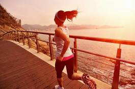 Naklejka fitness jogging niebo morze sport