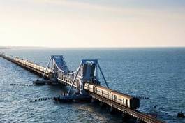 Fotoroleta morze transport most pociąg