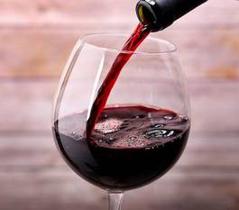 Naklejka napój odlewania rozchlapać kieliszek do wina
