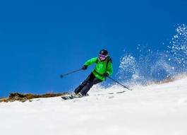 Plakat narciarz góra dziewczynka kobieta