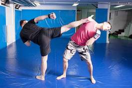 Naklejka zdrowy mężczyzna bokser ćwiczenie sztuki walki