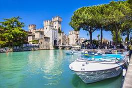 Fotoroleta wieża łódź włochy włoski woda