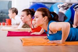 Plakat zdrowy fitness ludzie siłownia joga