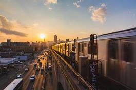 Fotoroleta miejski amerykański peron metro niebo