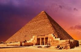 Plakat piramida pustynia niebo