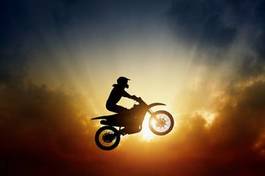 Fotoroleta rower motocyklista słońce wyścig