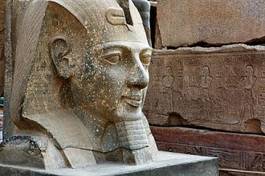 Naklejka król afryka statua świątynia