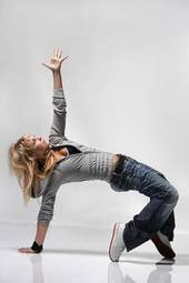 Plakat tancerz kobieta ćwiczenie hip-hop