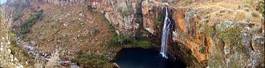 Obraz na płótnie wodospad góra republika południowej afryki miasto