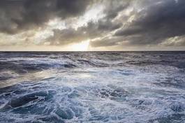 Fototapeta fala statek chmura oceanu turbulencji
