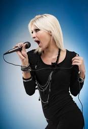 Fotoroleta kobieta śpiew muzyka