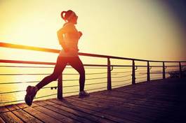 Fotoroleta kobieta ćwiczenie lato natura jogging