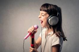 Plakat miłość dzieci muzyka mikrofon śpiew