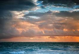 Naklejka morze pejzaż brzeg sztorm plaża