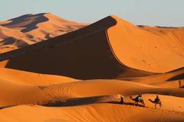 Plakat pustynia wydma krajobraz niebo
