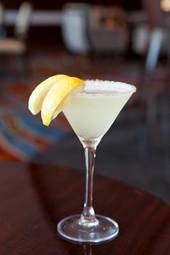 Obraz na płótnie napój lód cytryna martini kropla