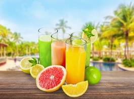 Obraz na płótnie zdrowy słoma napój owoc