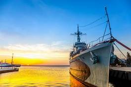Fototapeta niebo świat słońce okręt wojenny