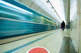 Plakat samochód transport ruch metro tunel