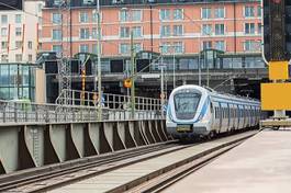 Naklejka transport nowoczesny stary peron szwecja