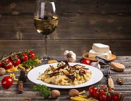 Obraz na płótnie jedzenie zdrowy włoski camembert obiad