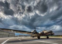 Fotoroleta sztorm bombowiec samolot vintage stary