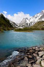 Naklejka jezioro góra mont-blanc trekking aosta