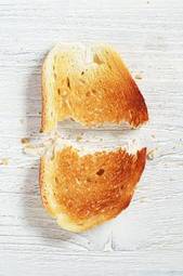 Naklejka jedzenie w plasterkach chleb ostry skorupa