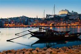 Fotoroleta portugalia krajobraz molo woda łódź