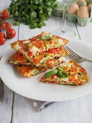 Obraz na płótnie warzywo pomidor jedzenie omlet mozarella